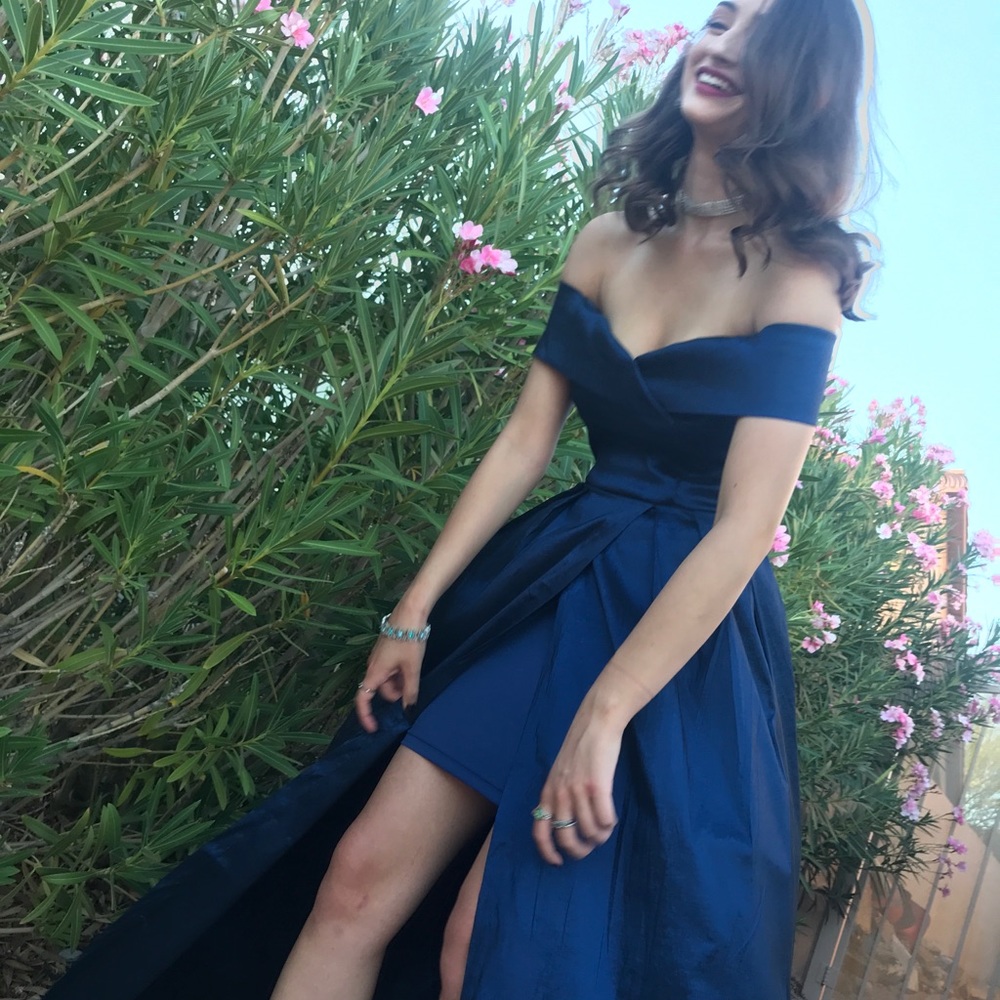 Formal long dress - Picture 3 of 4